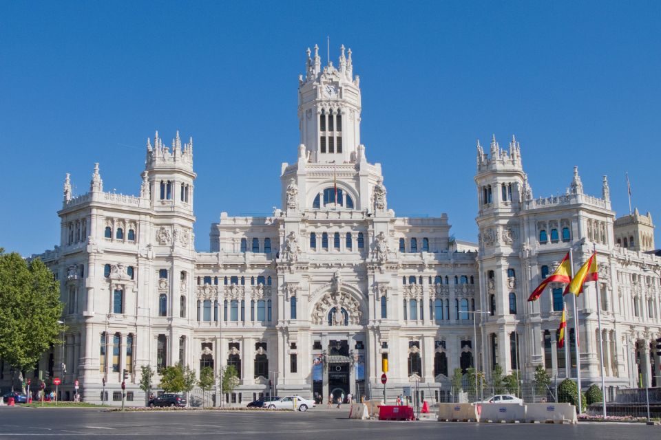 Madrid: Cibeles Rooftop & Retiro Park Guided Walking Tour - Logistics