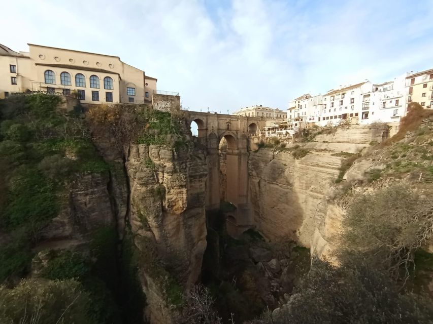 Malaga: Ronda & Setenil De Las Bodegas Trip - Travel Tips