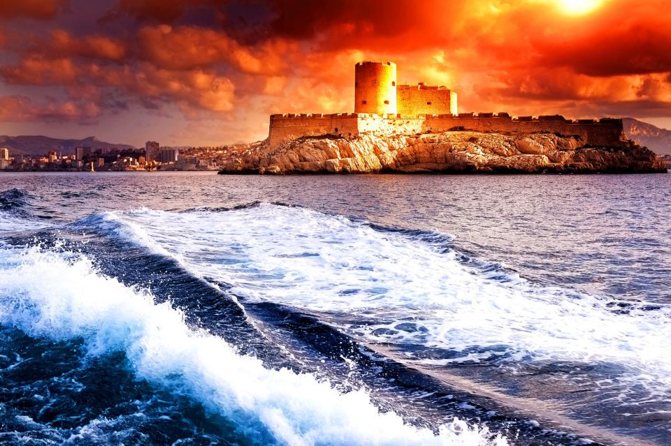 Marseille: Frioul Islands Sunset Speedboat Cruise - Restrictions