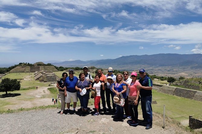 Monte Alban Guided Half Day Tour - Meeting Point