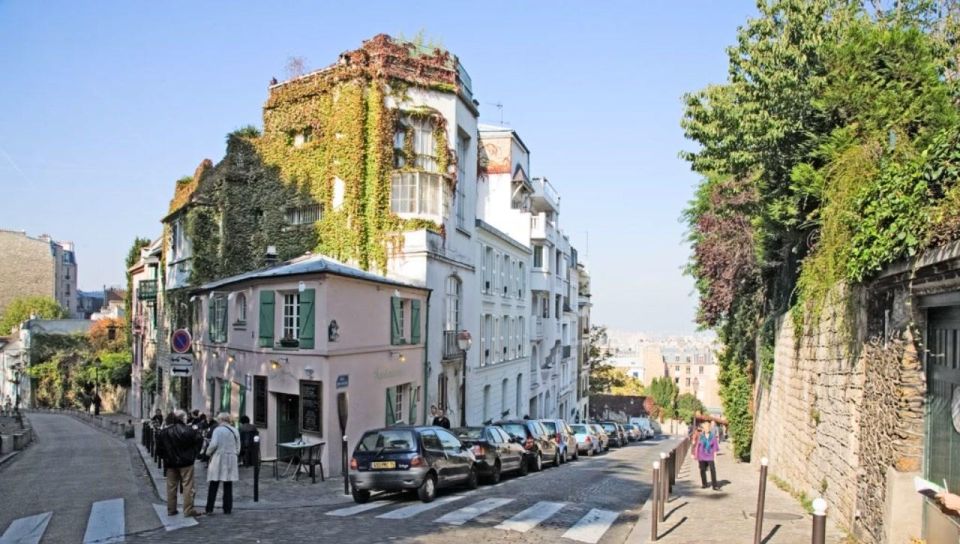 Montmartre and Pere-Lachaise Self-Tour With Audio Guide - Important Information and Logistics