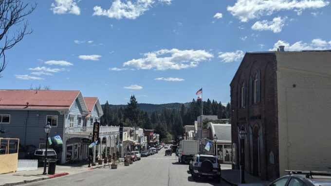 Nevada City, California: Scavenger Hunt Walking Tour - Pricing Information