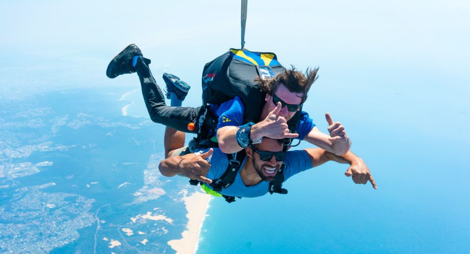 Newcastle: Tandem Beach Skydive With Optional Transfers - Unique Skydiving Location Highlights