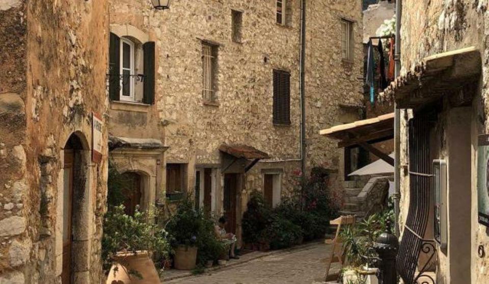 Nice: The Villages of Provence Tour - Booking Details