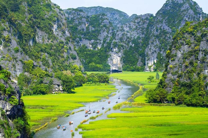 Ninh Binh Private Tour : Hoa Lu Citadel - Tam Coc Boat Trip - Bich Dong Pagoda - Booking Process