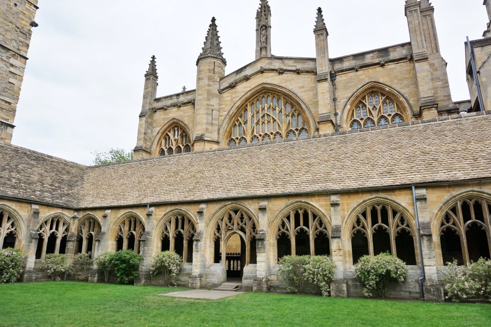 Oxford: Harry Potter Film Tour Led by University Alumni - Common questions