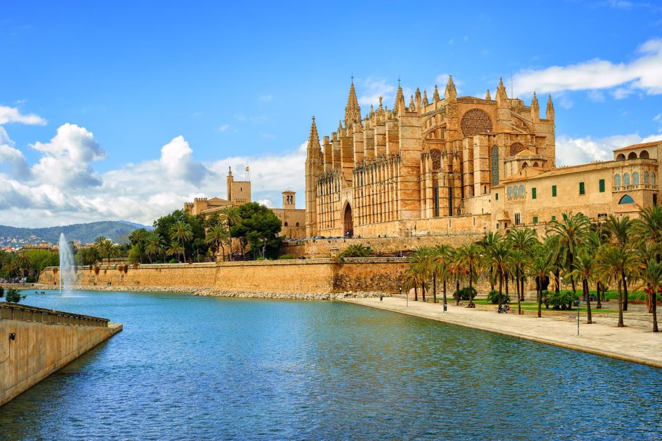 Palma De Mallorca: Self-Guided Audio Tour - App Compatibility