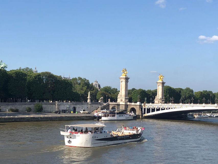 Paris: Explore With a Treasure Hunt Along the Seine River - Common questions