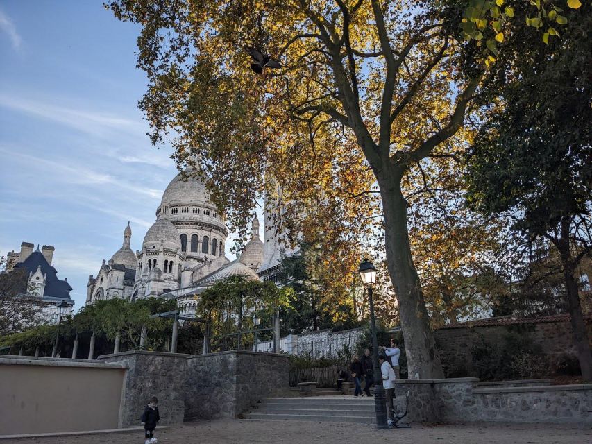 Paris: Montmartre & Sacré Coeur Tiny Group Tour - Additional Information