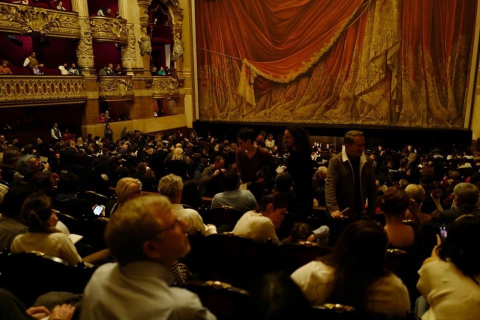 Paris: Opera Garnier and Seine River Cruise Tickets - Customer Reviews