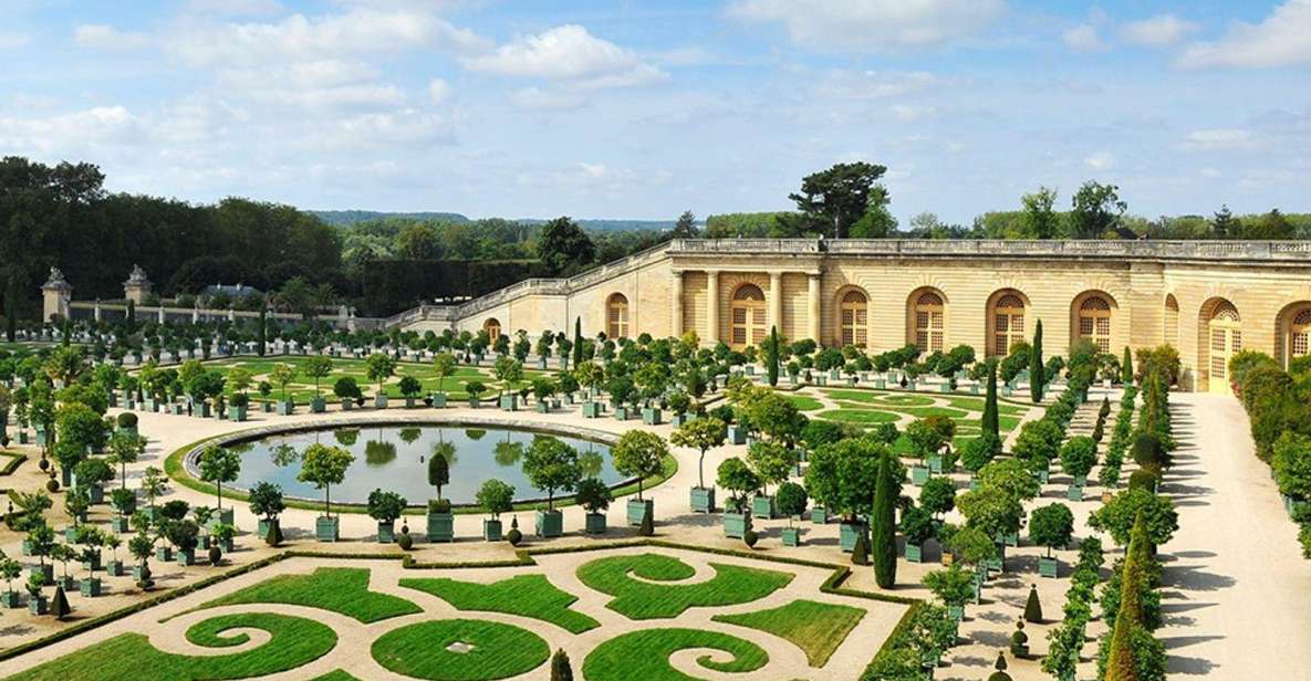 PARIS: Private Transfer Château Versailles Van 7 People 4H - Booking Process