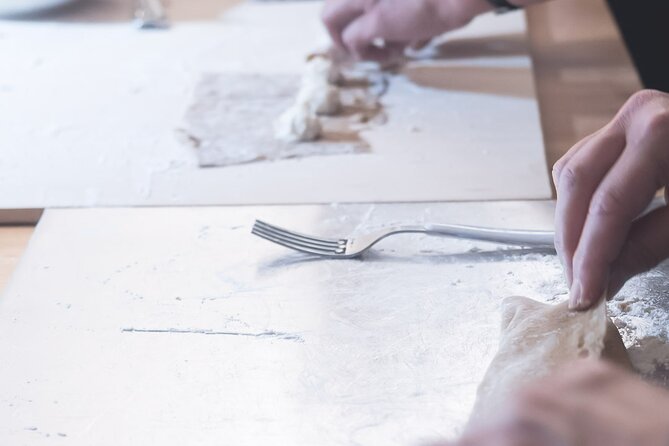 Pasta Fresca Hands-On Cooking Class With a Local in Como - Enjoying Lunch With Your Creations