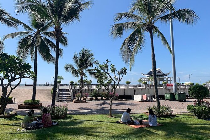 Pattaya Local Market Experience Full Day Tour DT9 - Shopping Experience