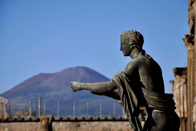 Pompeii and Mount Vesuvius SELECT Tour - Common questions