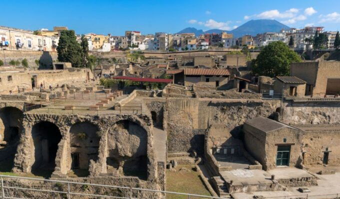 Pompeii and Vesuvius 8-Hour Tour From Sorrento - Tour Exclusions