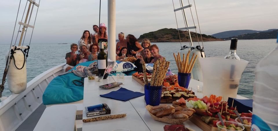 Porto-Vecchio: Dinner Aperitif at the Sunset at Sea - Key Features