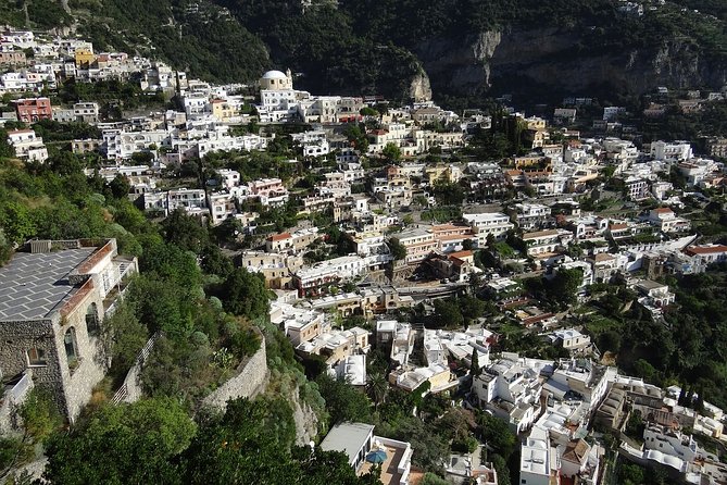 Positano, Amalfi and Ravello by Mercedes Van From Salerno - Common questions