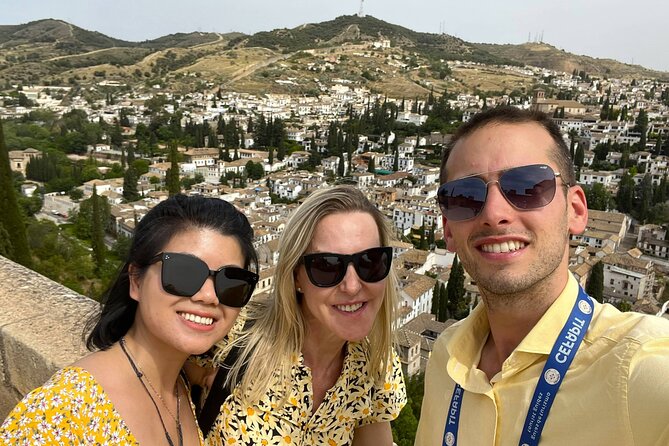 PREMIUM Half-Day Tour of the Alhambra in Granada - Common questions