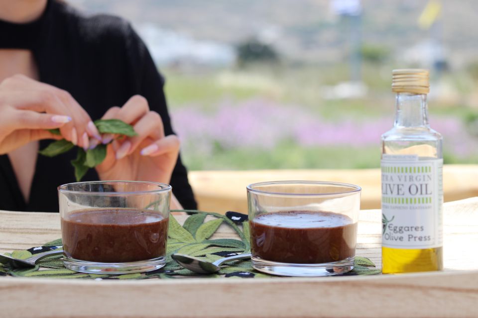 Premium Olive- Oil Tasting and Naxian Food Pairing - Group Size and Language Information