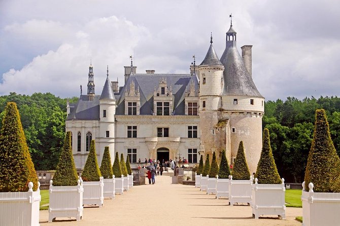 Private 12-Hour Round Transfer to Loire Castles From Paris. Best Offer! - Recommended Activities in Loire Valley