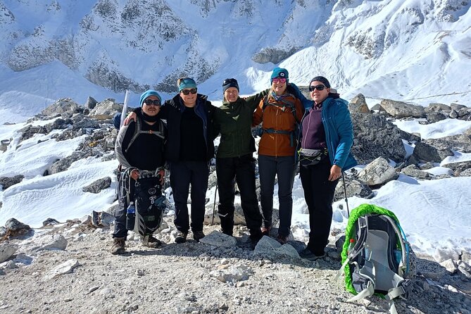 Private 14 Days Trek in Nepals Manaslu Circuit - Guides and Local Culture