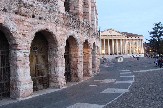 Private 2,5 Hour Walking Tour of Verona With Private Tour Guide - Legal and Copyright Details