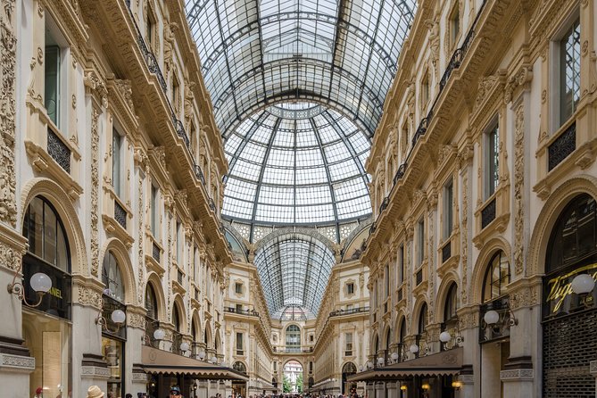 Private 4-Hour Walking Tour of Milan With Private Official Tour Guide - Guides and Assistance