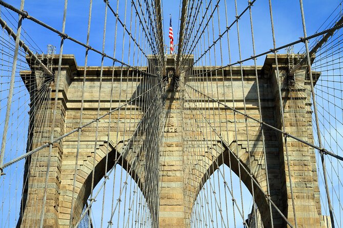 Private Brooklyn Bridge Tour With a Local - Common questions