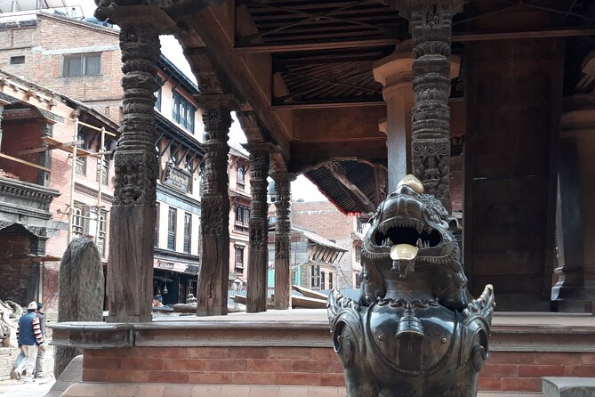 Private Day Tour to Bhaktapur, Patan and Changunarayan - Weather and Experience Details