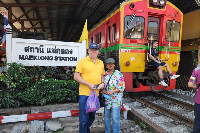 Private Floating Market and Maeklong Railway Market Day Tour - Additional Tips