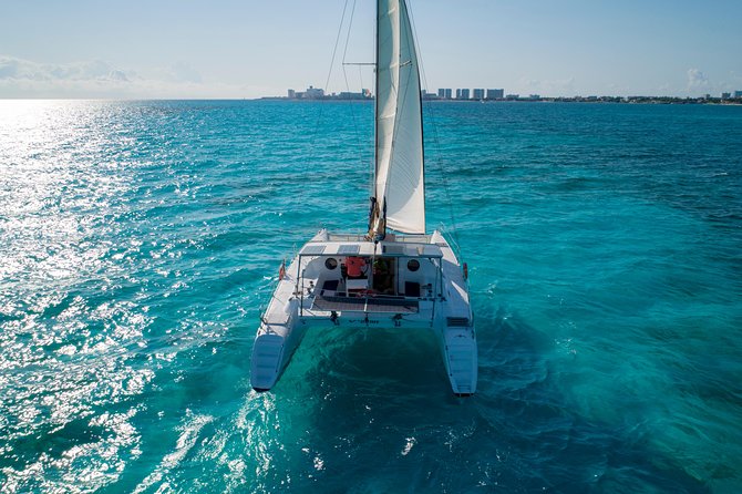 Private Isla Mujeres Catamaran Tour - Manta Boat - for up to 40 People - Safety Guidelines