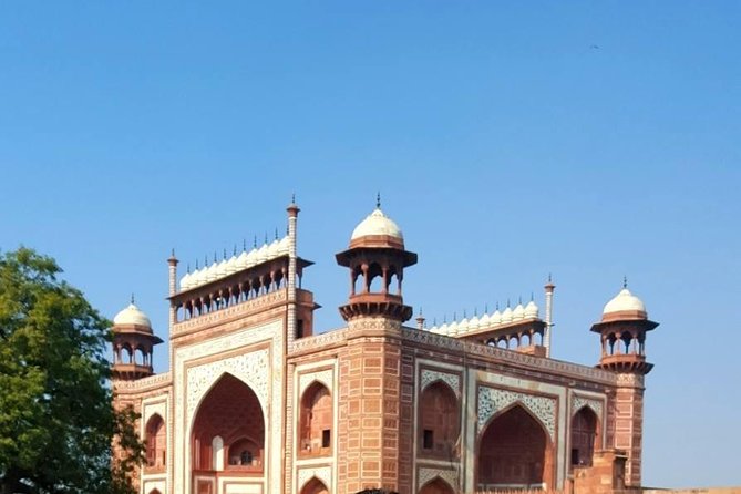 Private Sunrise Tour To Taj Mahal From Delhi By Car - Common questions