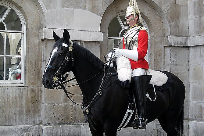 Private Tour in Buckingham Palace Guards - Common questions