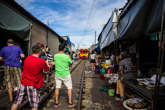 Private Tour : Mae-klong Railway & Damnoen Saduak Floating Market - Pricing Details