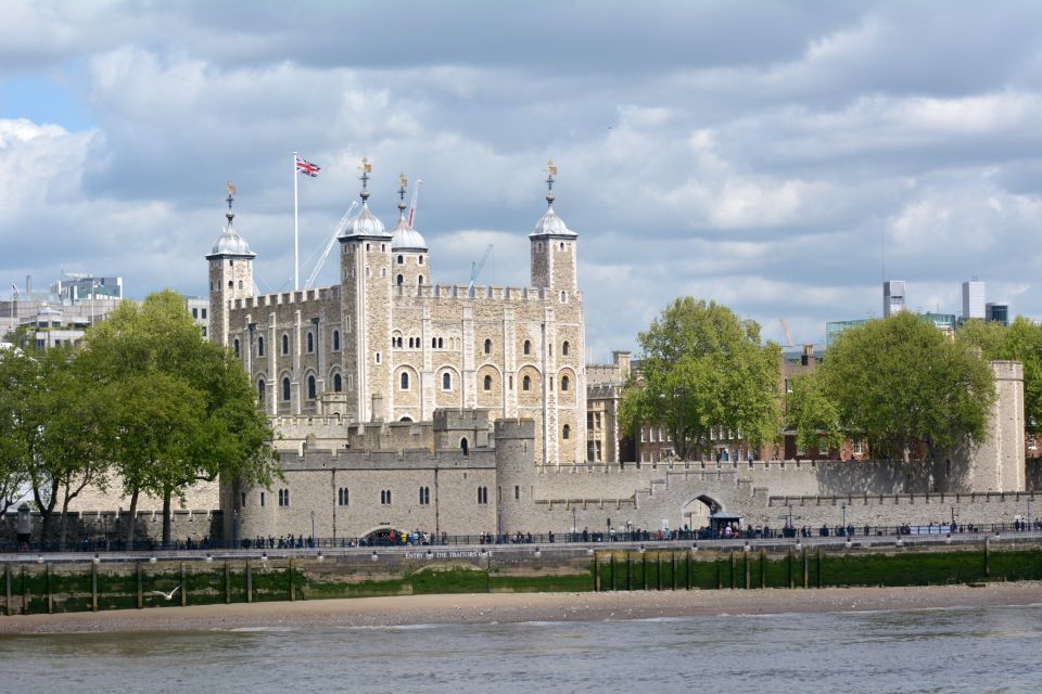 Private Tour of London With Rooftop Garden & Tower of London - Directions