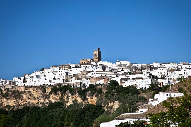 Private Tour to Arcos De La Frontera, El Bosque and Ubrique From Cadiz - Professional Guide Included