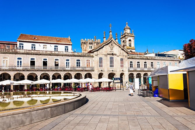 Private Tour to Guimarães and Braga - Exploration of Guimarães Historic Center