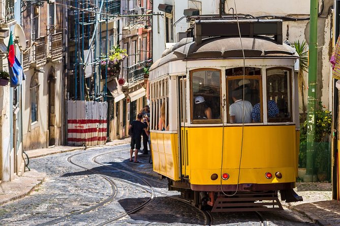 Private Walking Tour of Lisbon - Directions