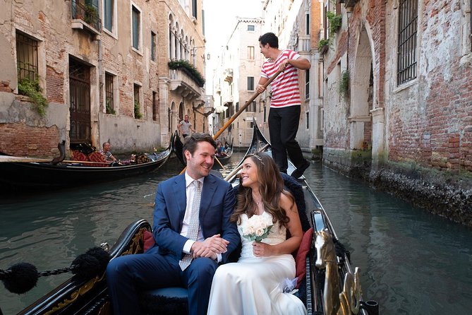 Renew Your Wedding Vows on a Romantic Gondola - Common questions
