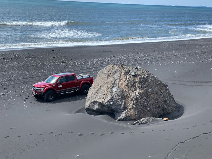 Reykjavík: South Coast Guided Day Trip by Jeep With Transfer - Highlights: Black Sand Beach & Puffins