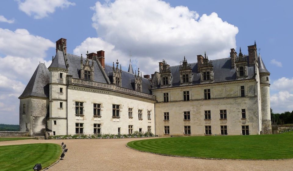 Royal Château of Amboise Private Tour With Entry Tickets - Last Words