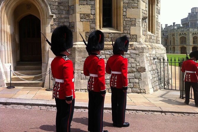 Royal Windsor Castle Private Tour With Fast Track Pass - Directions and Key Highlights