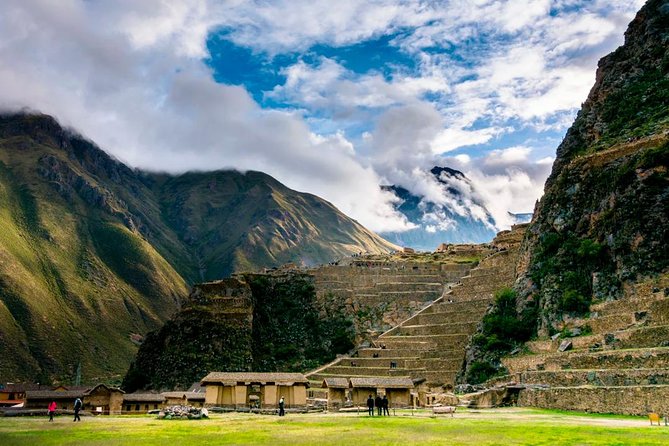 Sacred Valley Tour to Machu Picchu From Cusco 2-Day - Common questions