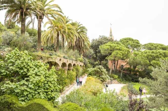 Sagrada Familia With Towers & Park Güell Skip-The-Line Tour - Visitor Recommendations