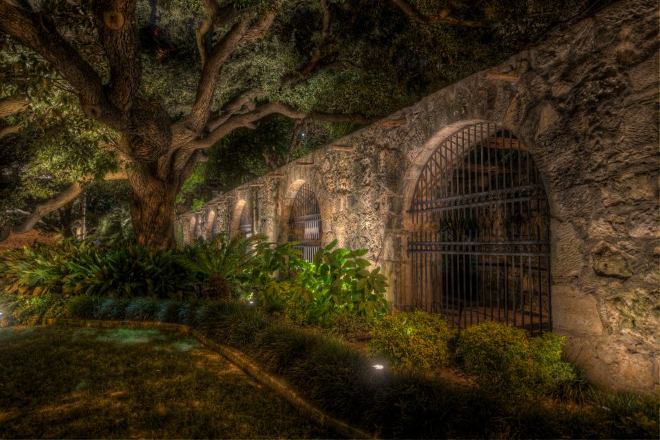 San Antonio: The Madames and Mayhem Ghost Tour - Participant Guidelines