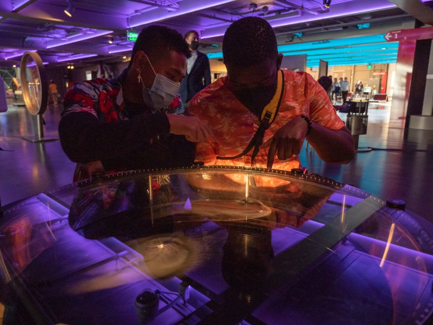 San Francisco: Exploratorium After Dark Entry Ticket (18) - Reviews