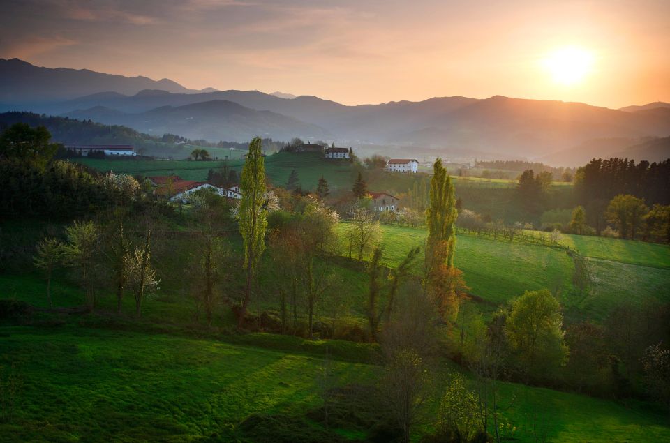 San Sebastián:Discover the Best of Basque and French Culture - Enjoy Personalized Small Group Tours