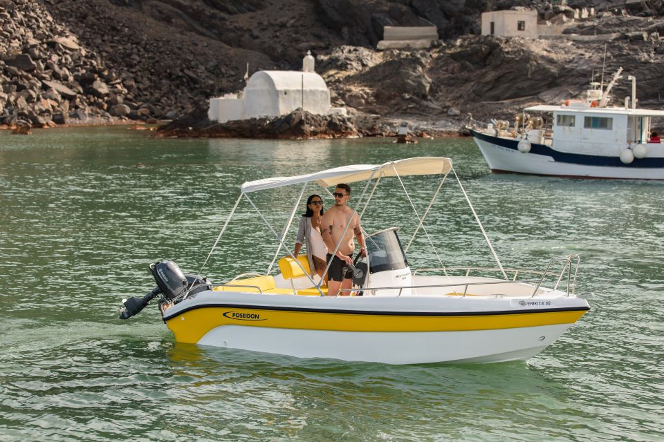 Santorini: License Free Boat - Directions