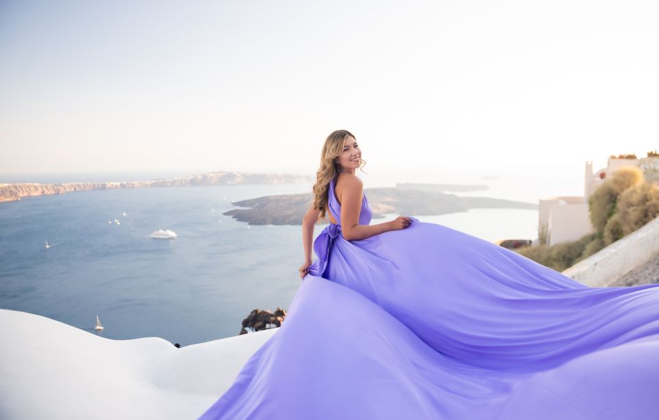 Santorini: Proffessional Flying Dress Photoshoot - Includes: 60 Edited Photos