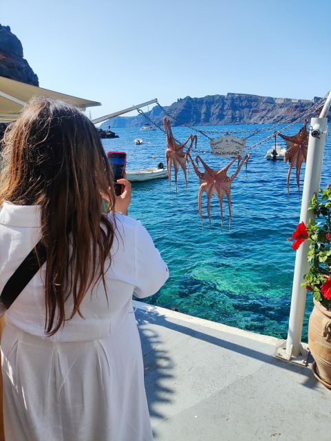 Santorini:Tour Around the Island With a Local - Inclusions and Amenities